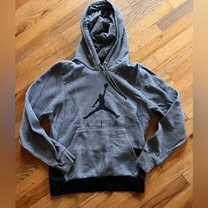 AIR JORDAN JUMP MAN HOODIE SWEATER